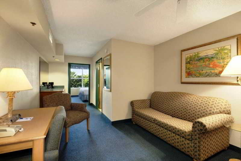 Baymont By Wyndham Fort Myers Airport Hotel Kültér fotó